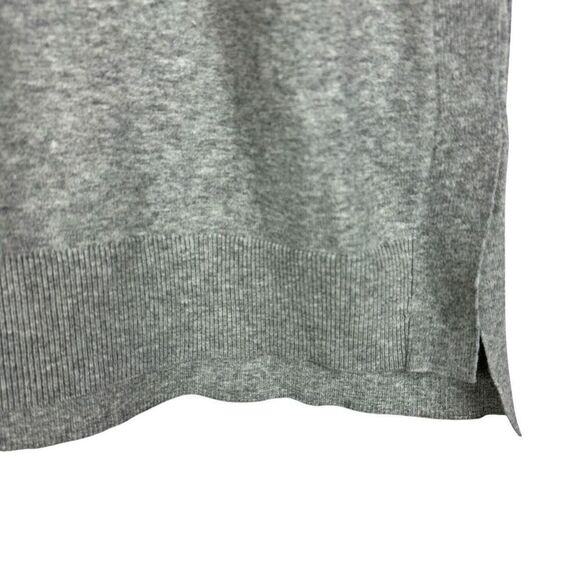 J. Jill Gray Round Neck Sweater size Large - Picture 6 of 6